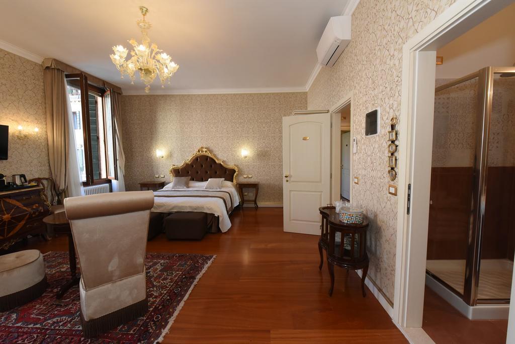 40.17 San Marco Hotel Венеция Екстериор снимка